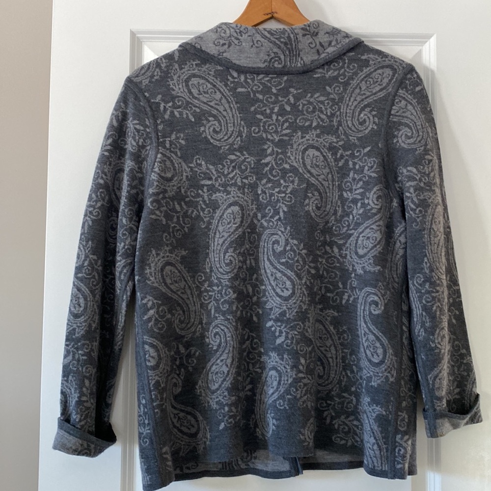Pendleton Gray Paisley Cardigan - image 7